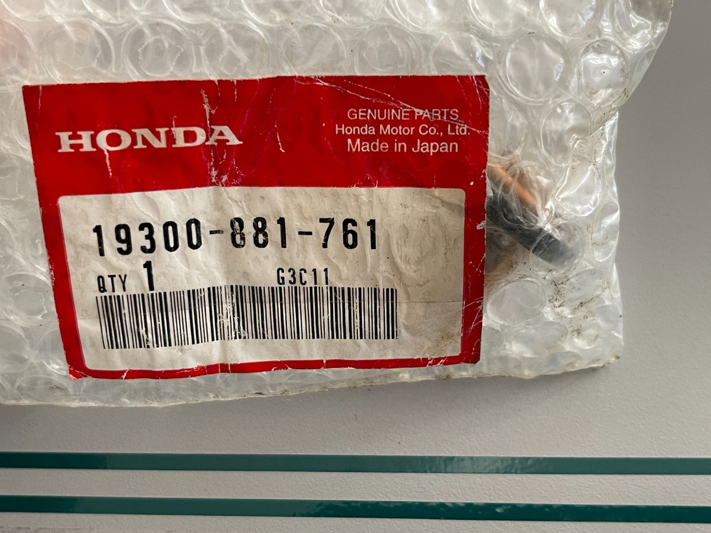 NEW OEM 19300-881-761 Honda Thermostat 0810