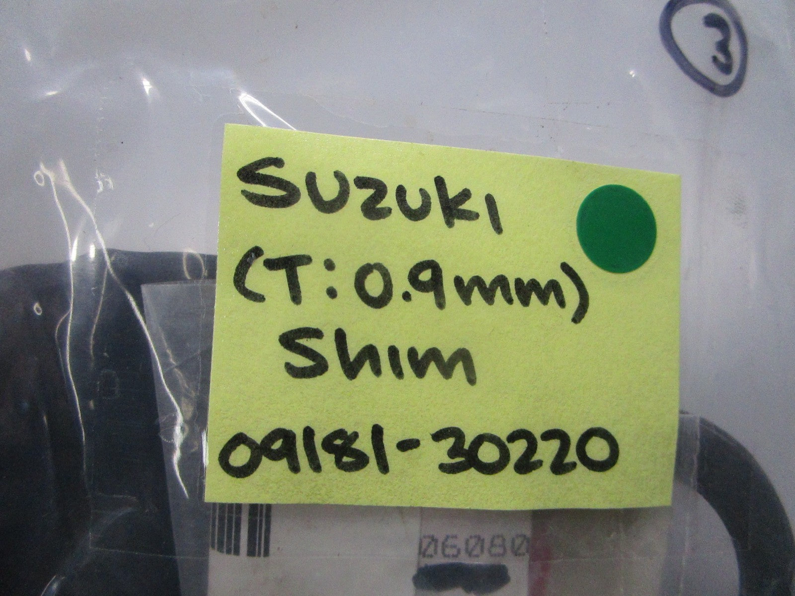 NEW OEM 09181-30220 Suzuki (T:0.9mm ) Shim 0810
