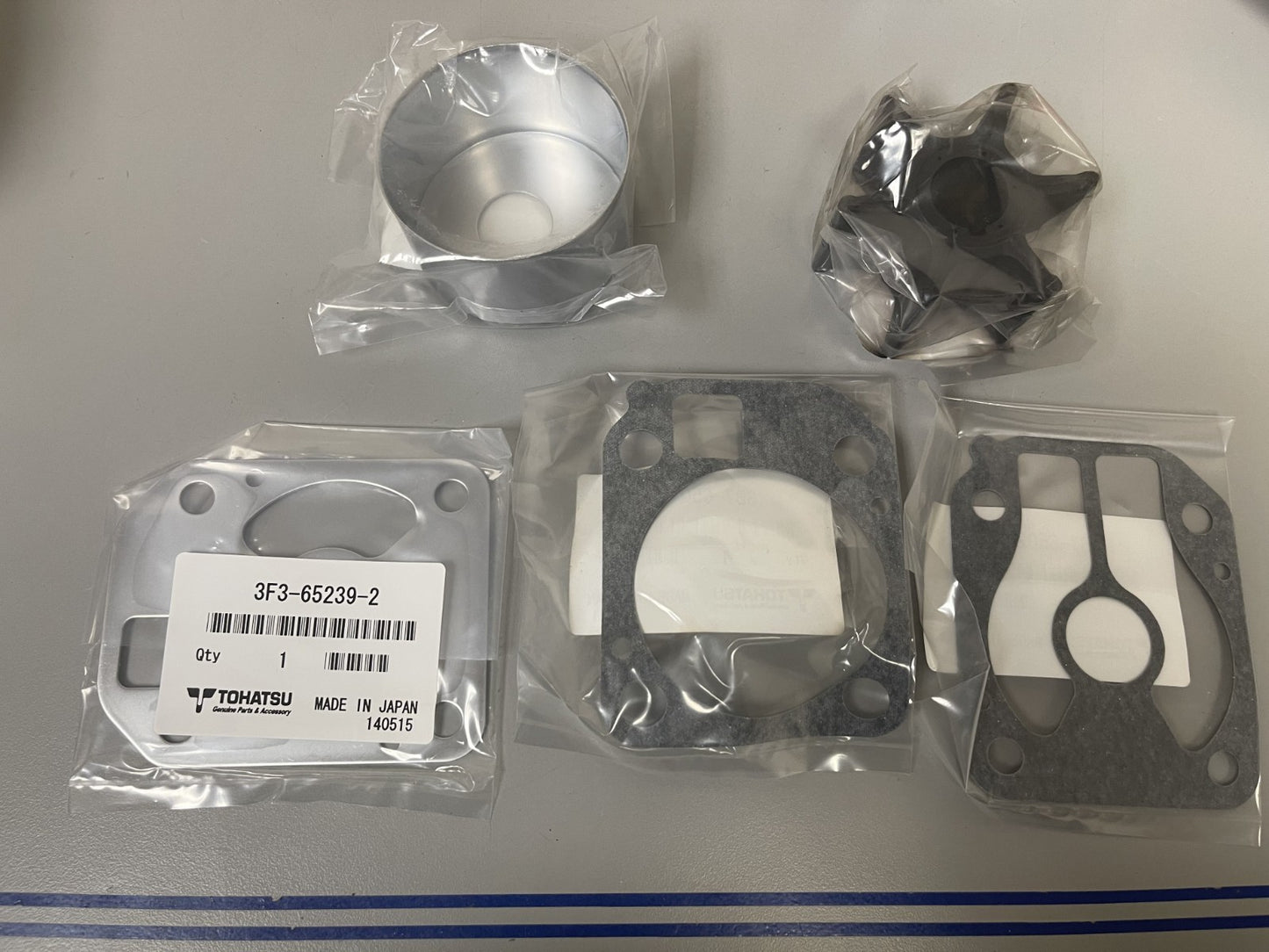 NEW OEM 3F3-65231-2 Nissan Tohatsu Water Pump Kit 0670