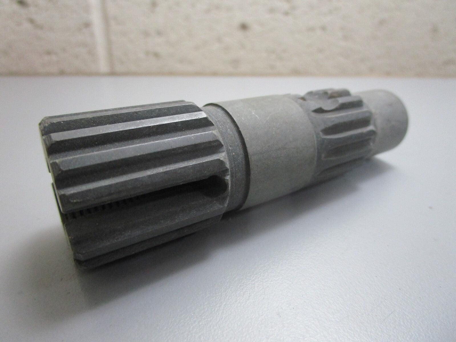 *NEW OEM* 0820 Mercury Quicksilver Upper Swivel Shaft 32582