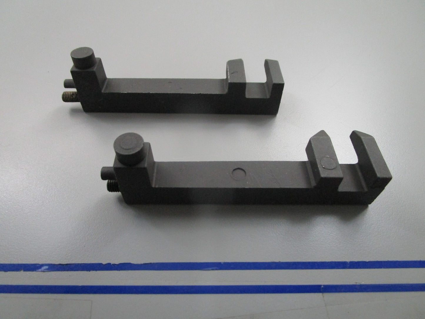 *NEW OEM* (LOT OF 2) 0810 Mercury Quicksilver Shift Slide 33981T1