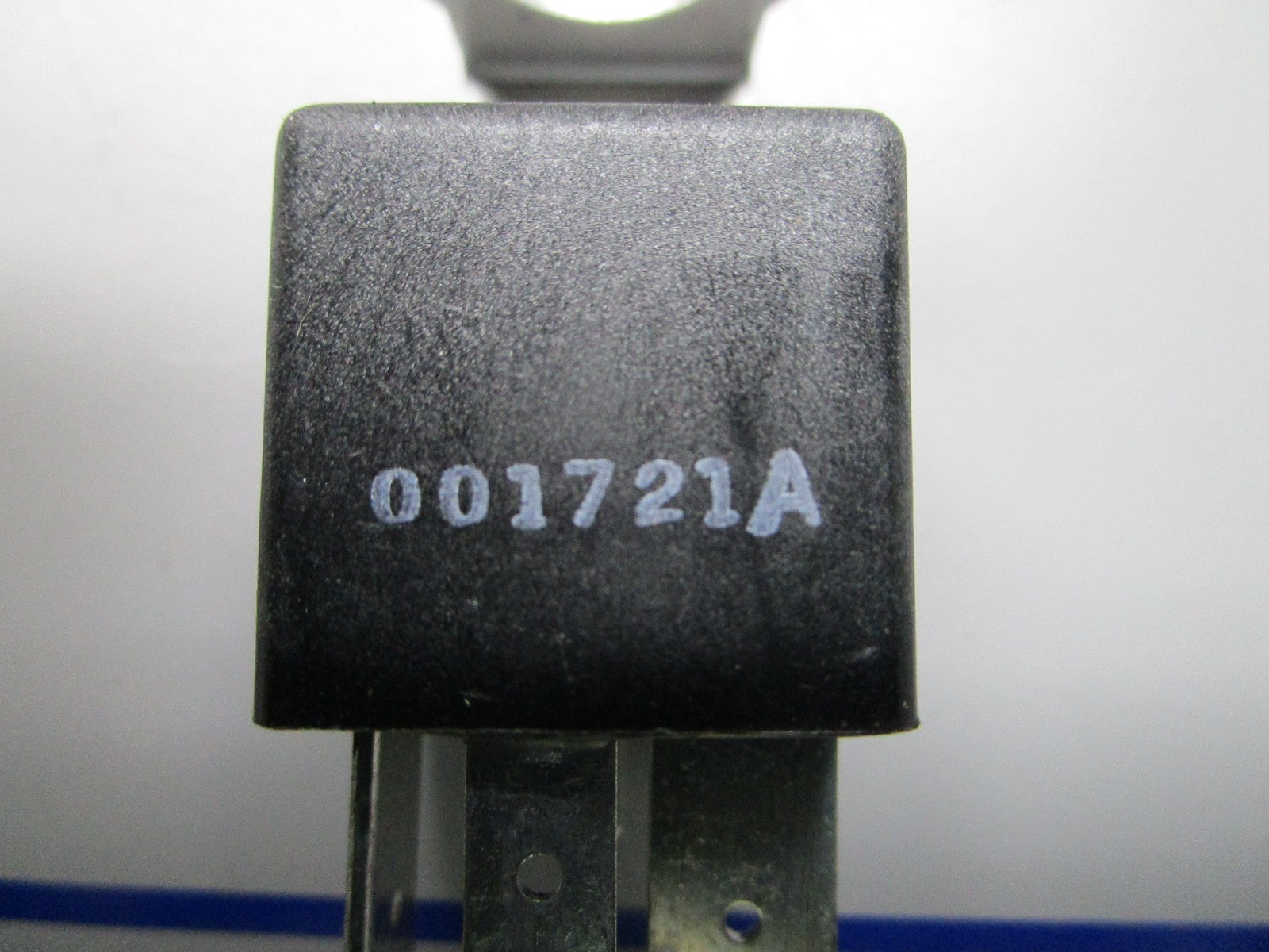 *NEW OEM* 0810 OMC Johnson Evinrude 70AMP Relay 586233 0586233