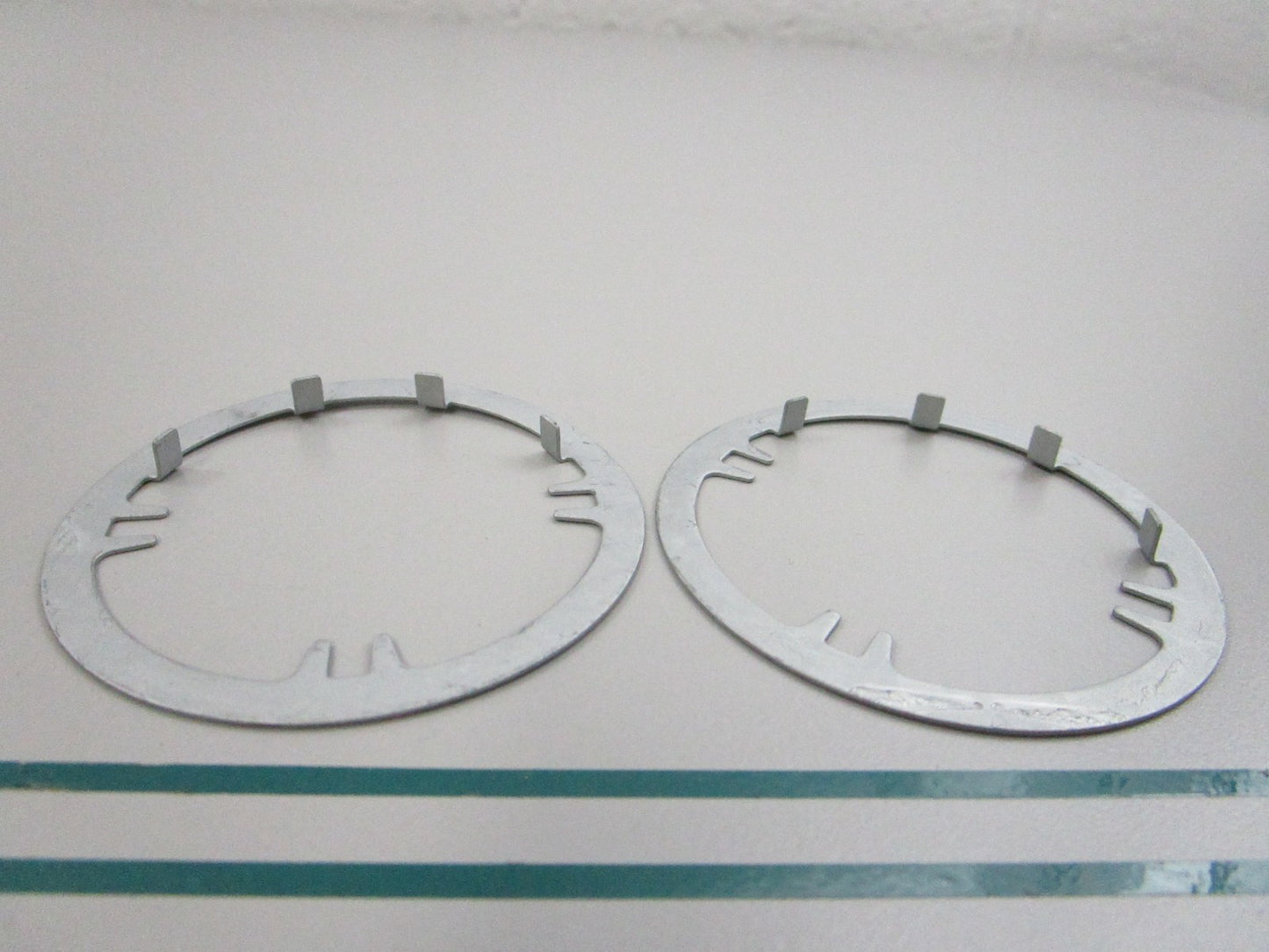 NEW OEM (LOT OF 2) 90214-45M02-00 Yamaha Claw Washer 0810