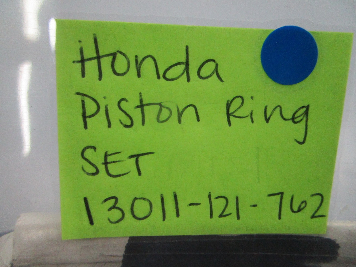 *NEW OEM* 0810 Honda Piston Ring Set 13011-121-762