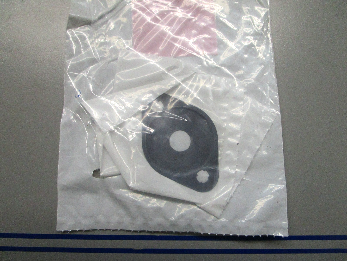 *NEW OEM* 0810 Cummins Gasket 4963857