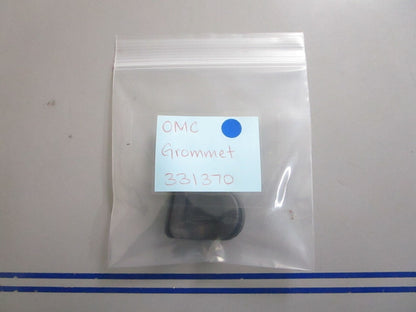 *NEW OEM* 0770 OMC Johnson Evinrude Grommet 331370 0331370