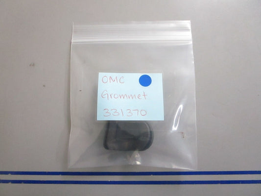 *NEW OEM* 0770 OMC Johnson Evinrude Grommet 331370 0331370