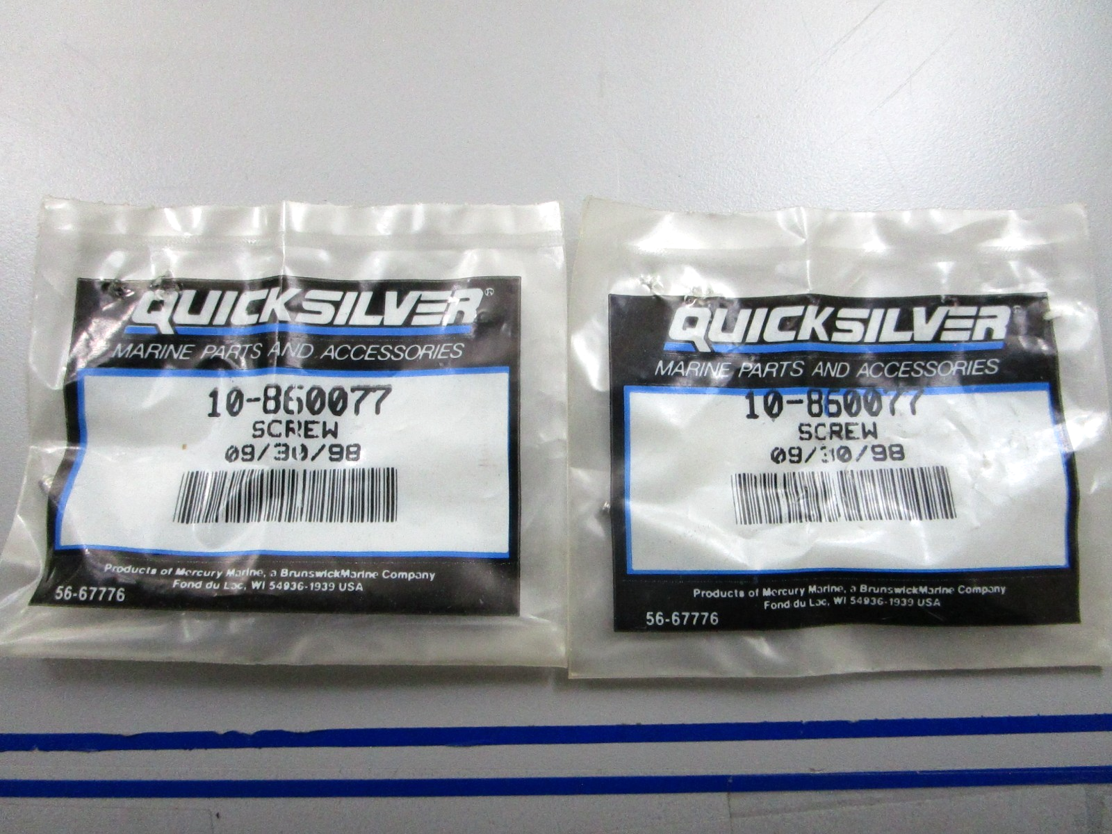 *NEW OEM* (LOT OF 2) 0810 Mercury Quicksilver Screw 10-860077