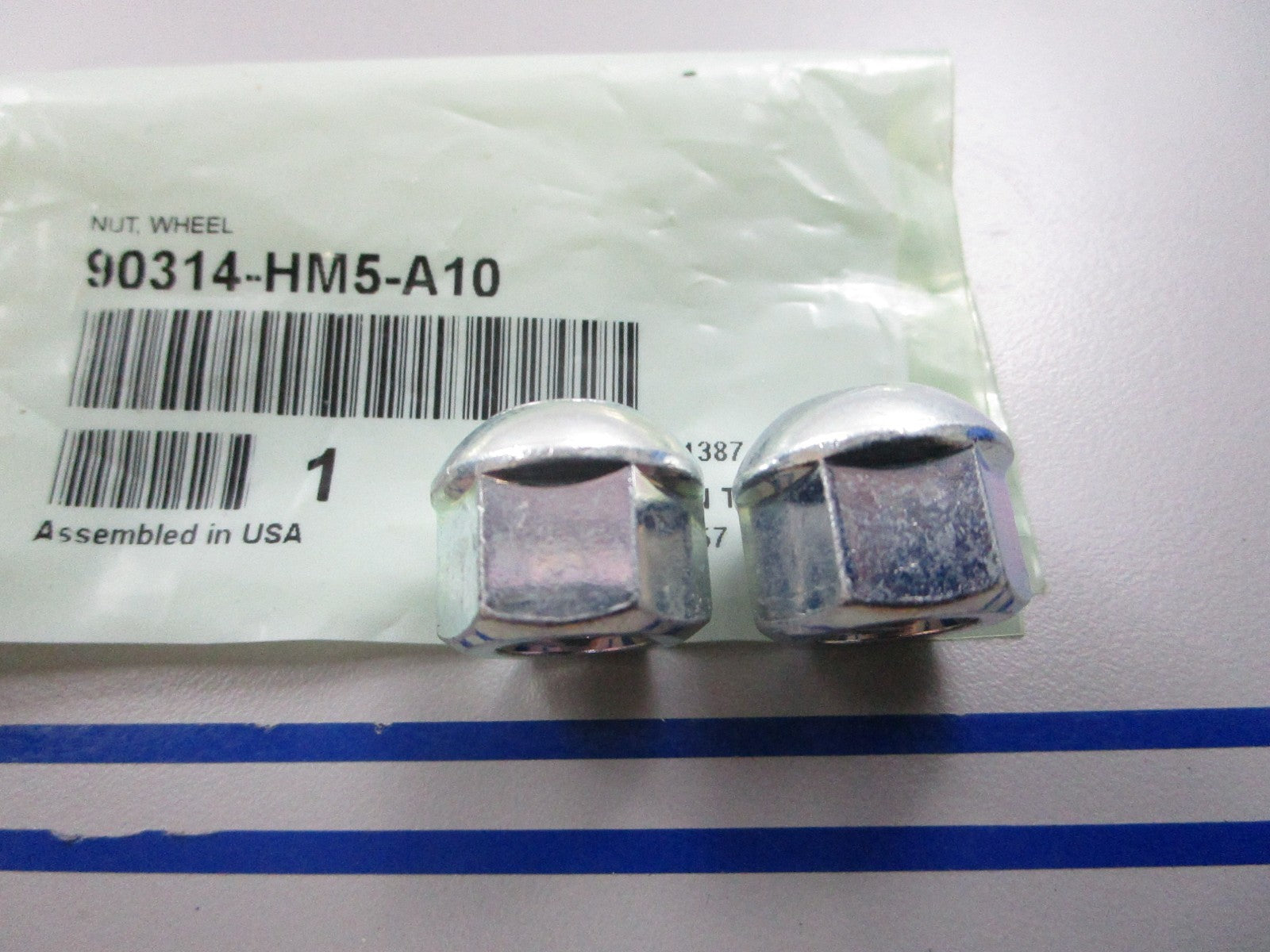 *NEW OEM* (LOT OF 2) 0810 Honda Wheel Nut 90314-HM5-A10