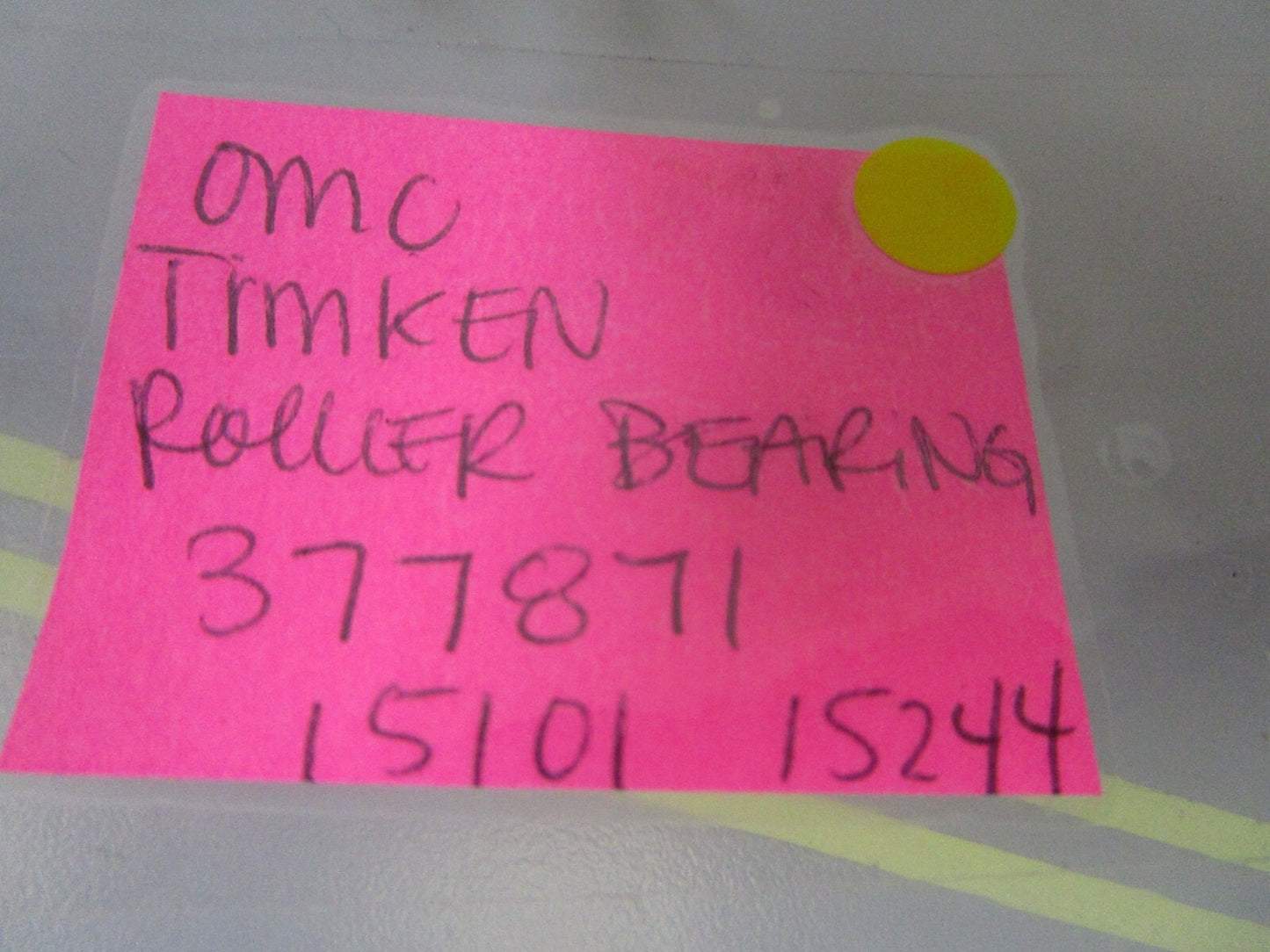*NEW OEM* 0720 OMC Johnson Evinrude Timken Roller Bearing 377871 0377871