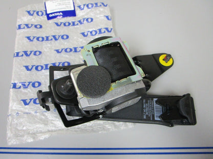 NEW OEM 31351464 Volvo Penta XC90 Lap & Shoulder Seat Belt 0720