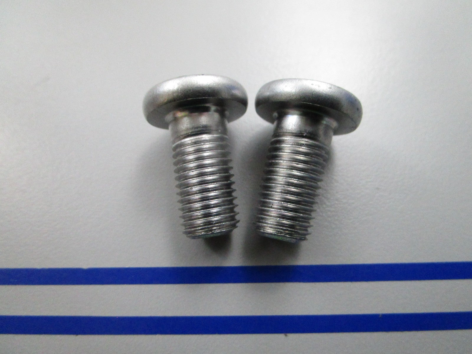 NEW OEM (LOT OF 2) Kawasaki 92151-1557 10 x 20 Socket Bolt 0810