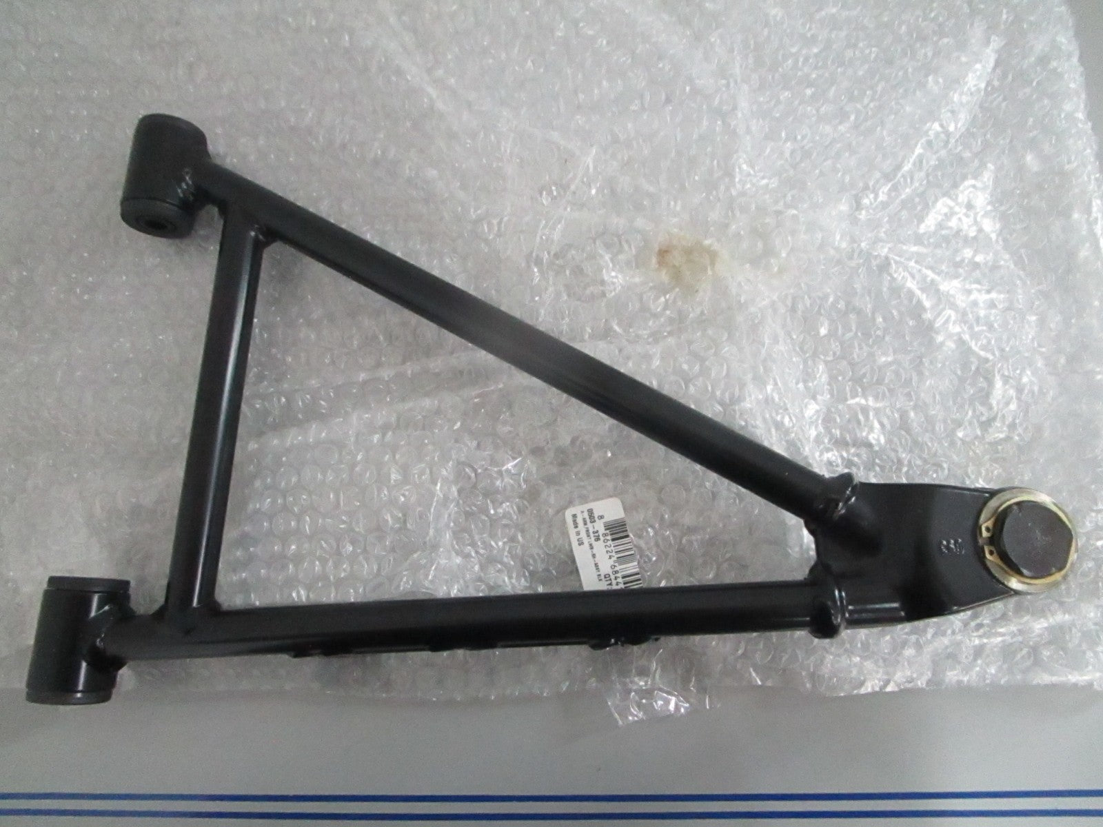 *NEW OEM* 0820 Arctic Cat Front Right Lower A-Arm 0503-276