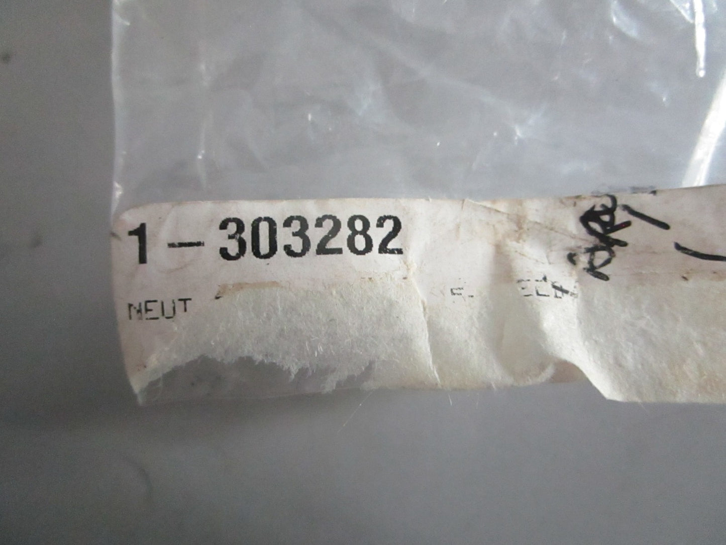 NEW OEM 303282 Exmark Neutral Start Switch 0820