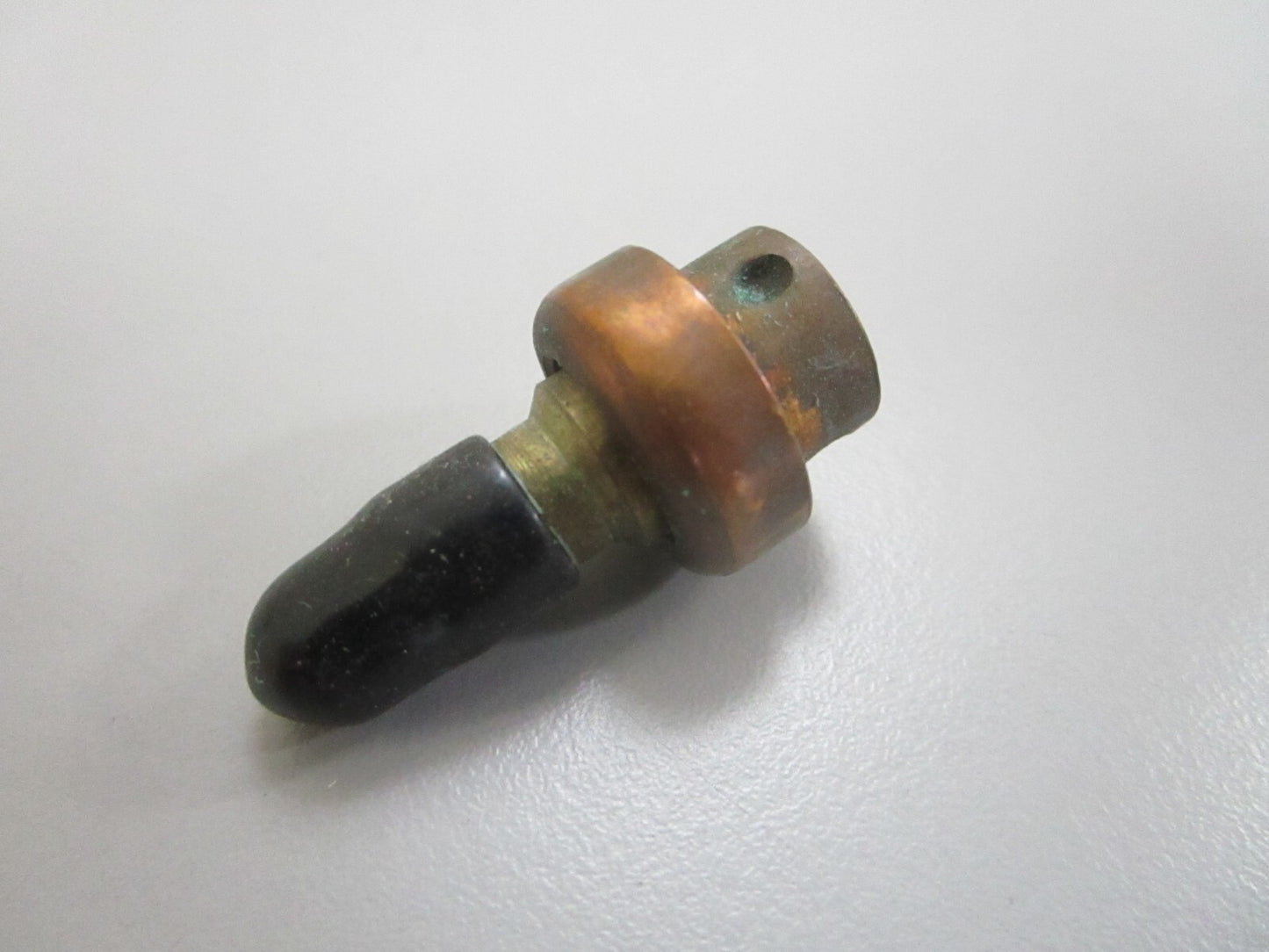 *NEW OEM* 0820 OMC Johnson Evinrude Vernatherm 384719 0384719