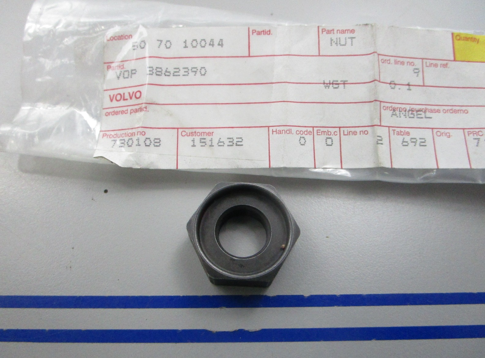 NEW OEM 3862390 Volvo Penta Nut 0810