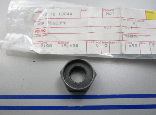 NEW OEM 3862390 Volvo Penta Nut 0810