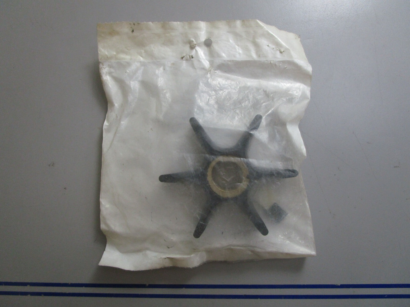 *NEW OEM* 0770 Mercury Quicksilver Impeller W/ 2 Keys 802123A1