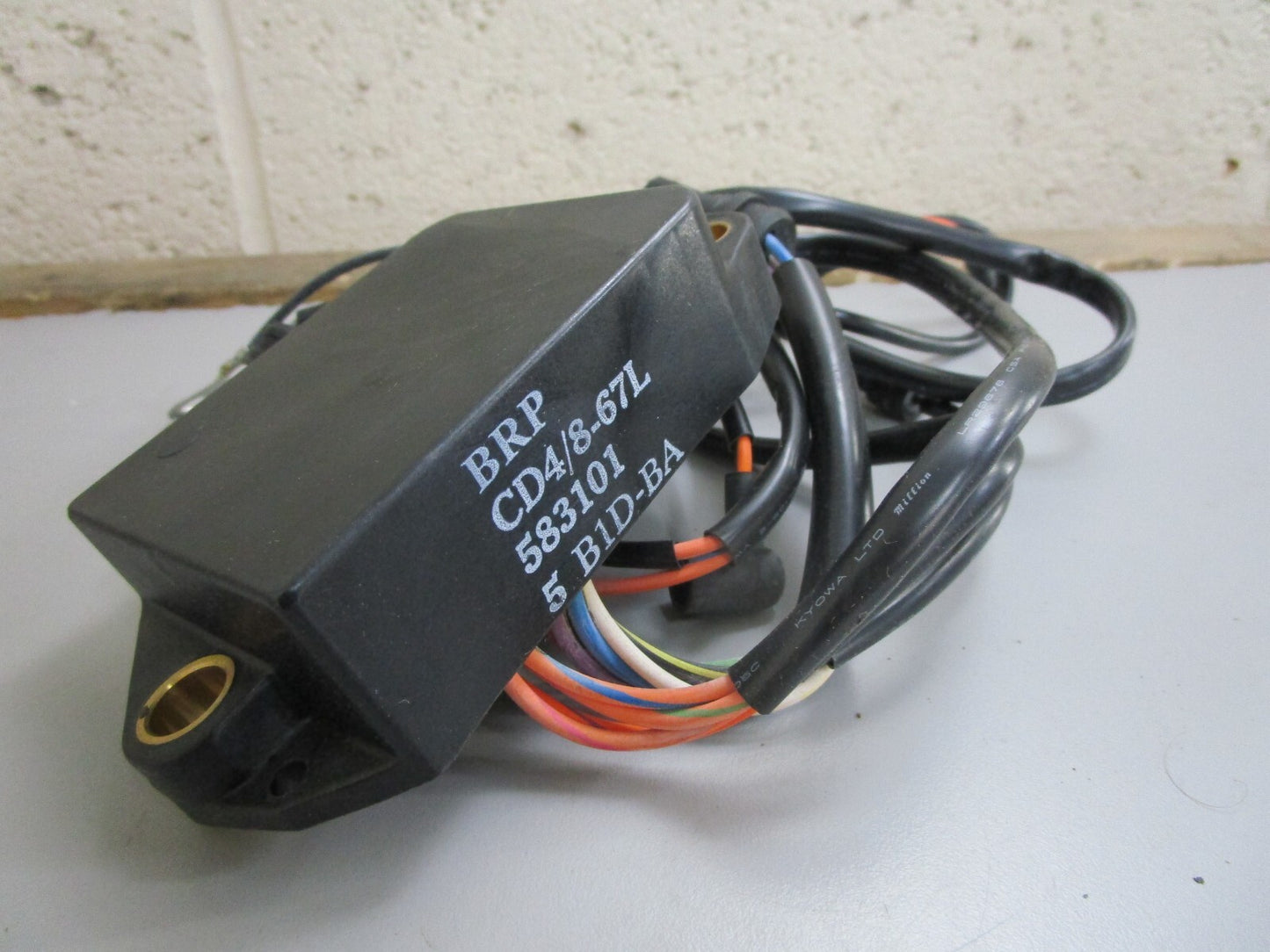 *NEW OEM* 0820 OMC Johnson Evinrude Power Pack 582262 0582262