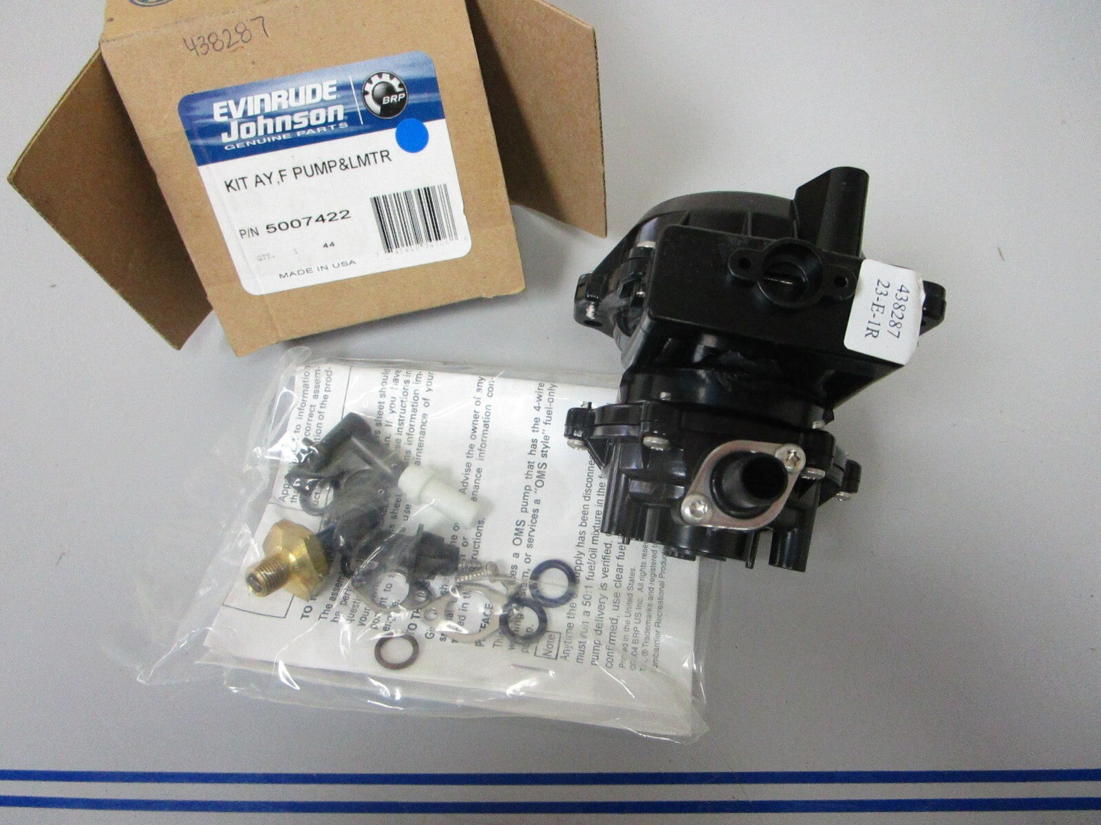 *NEW OEM* 0720 OMC Johnson Evinrude Fuel Pump Kit 5007422