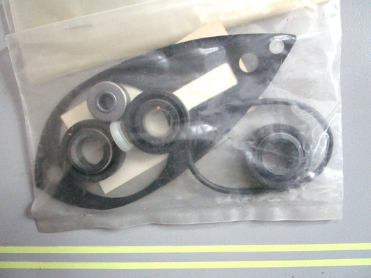 *NEW OEM* 0750 Mercury Quicksilver SEAL KIT FK1065