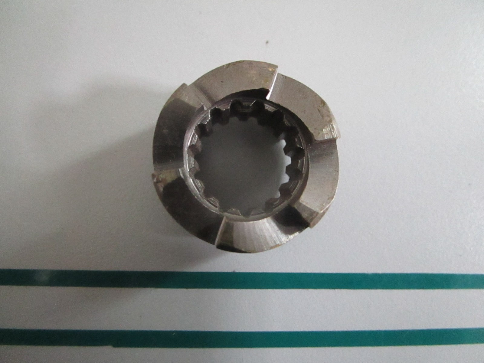 NEW OEM 52-63314 Mercury Quicksilver Clutch Dog 0820