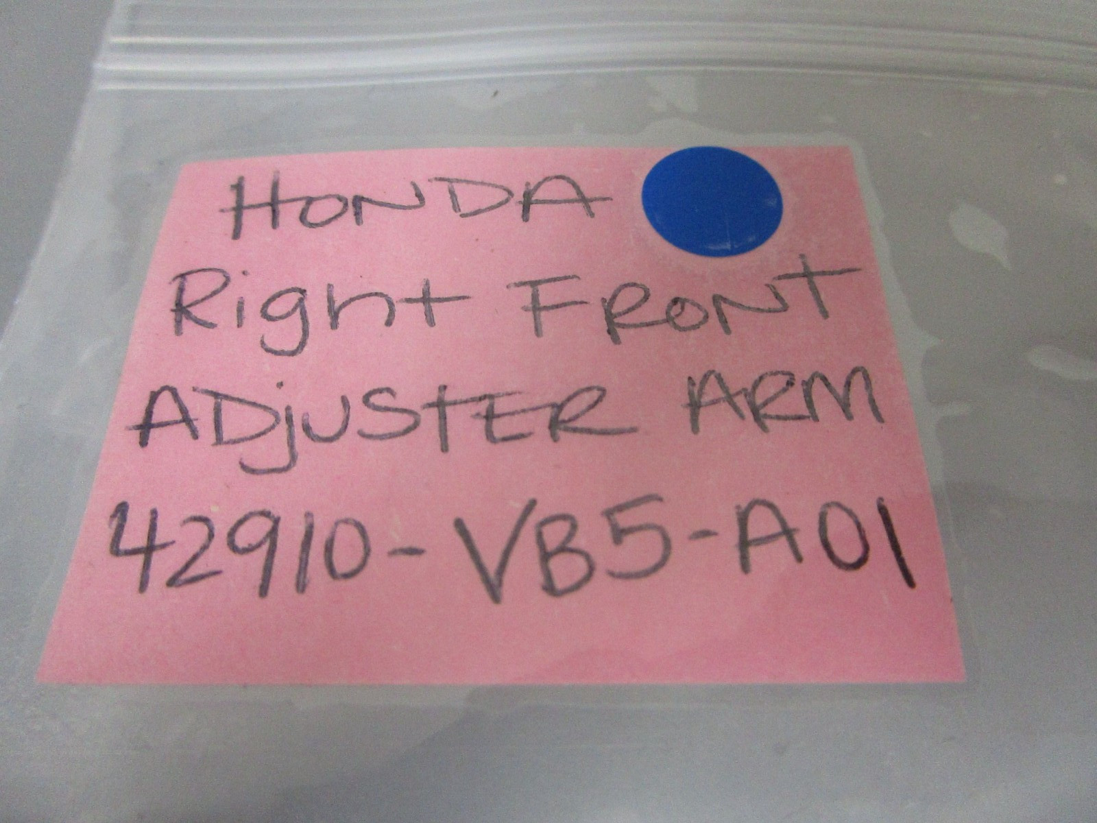 *NEW OEM* 0770 Honda Right Front Adjuster Arm 42910-VB5-A01