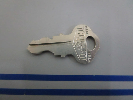 NEW OEM 501519 0501519 OMC Johnson Evinrude KF4 Ignition Key 0820