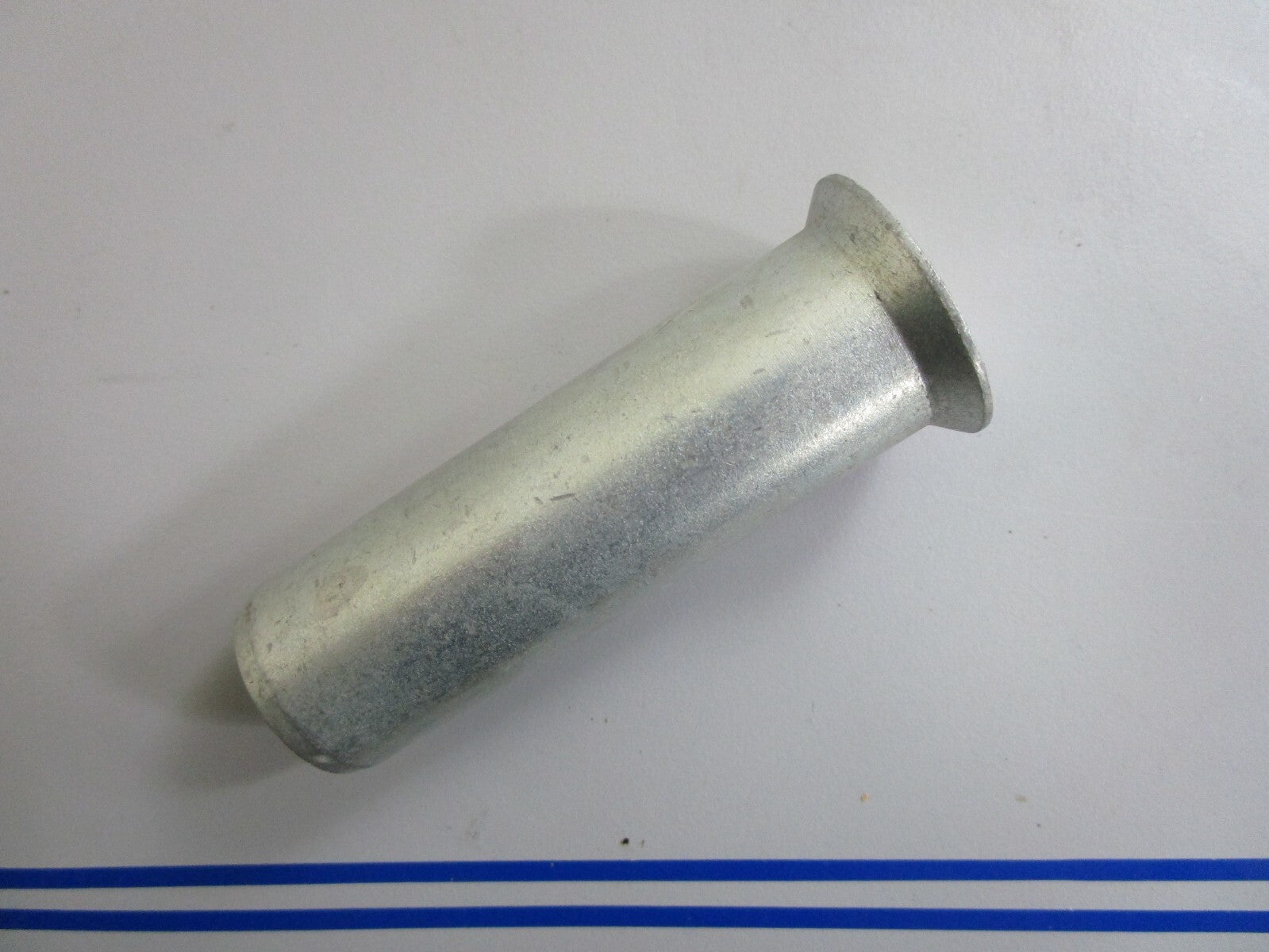 *NEW OEM* 0820 Volvo Penta Spacer Sleeve 853834