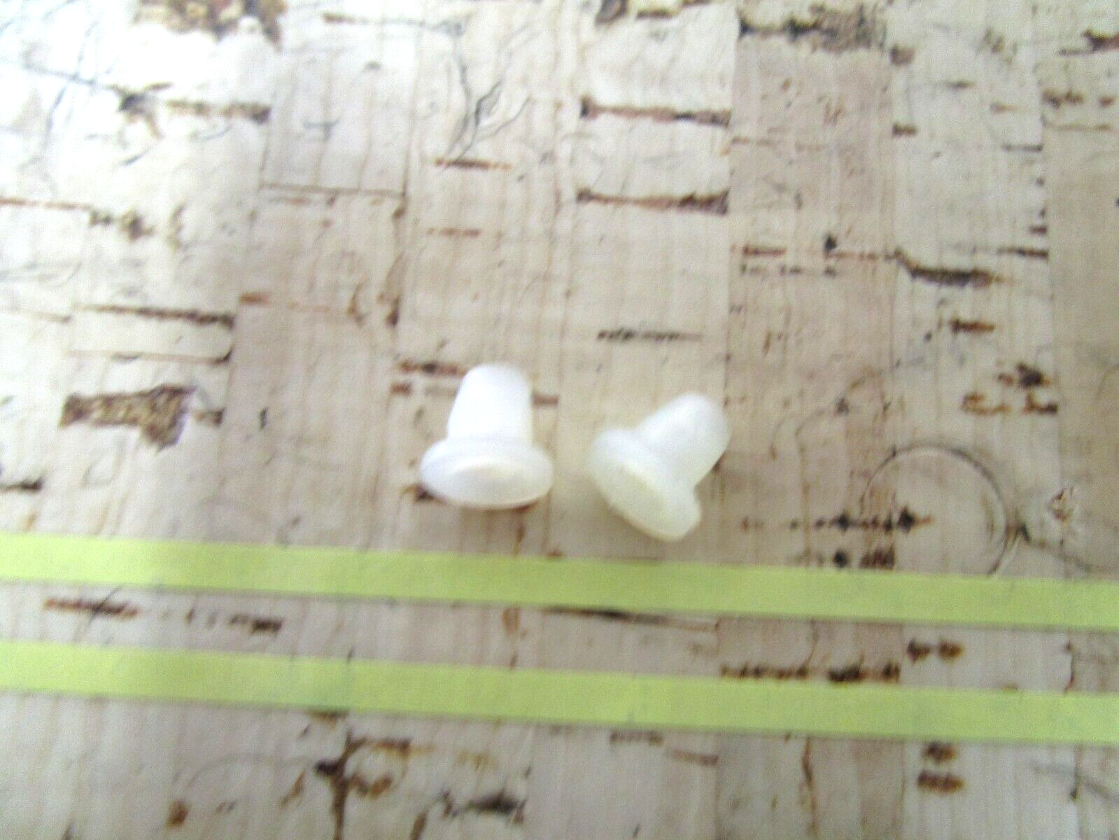 *NEW OEM* (LOT OF 2) 0720 OMC Johnson Evinrude Retainer 204708 0204708