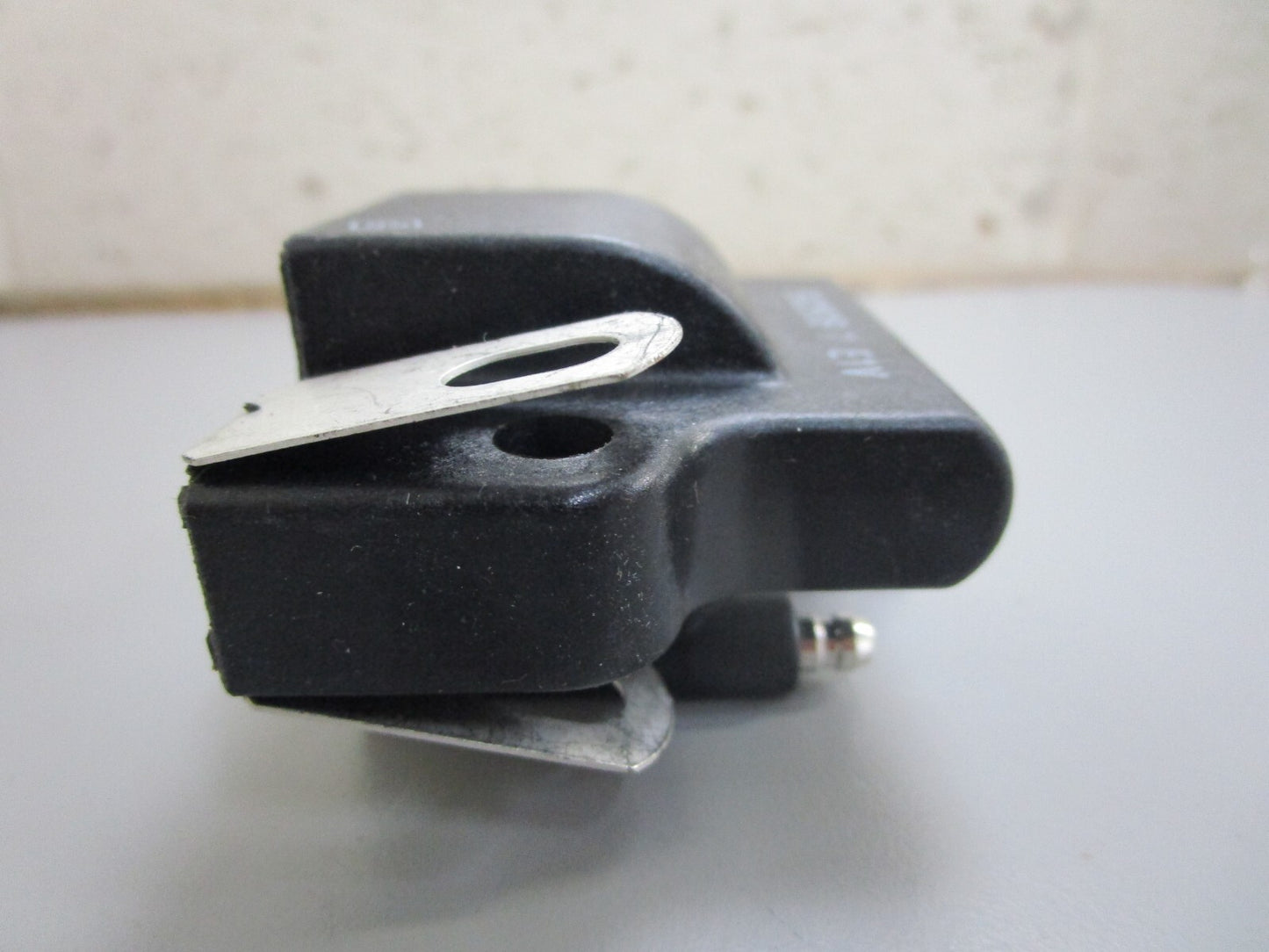 *NEW OEM* 0820 OMC Johnson Evinrude Ignition Coil 582508 0582508