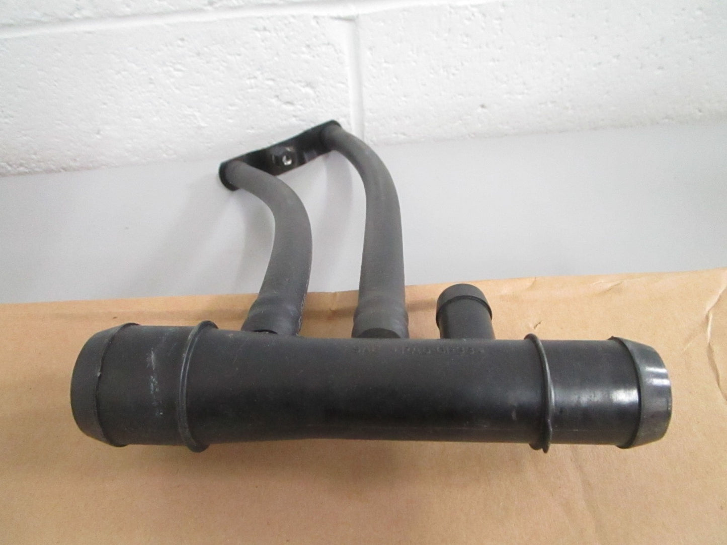 NEW OEM 22-865208T01 Mercury Quicksilver Hose Assy 0820