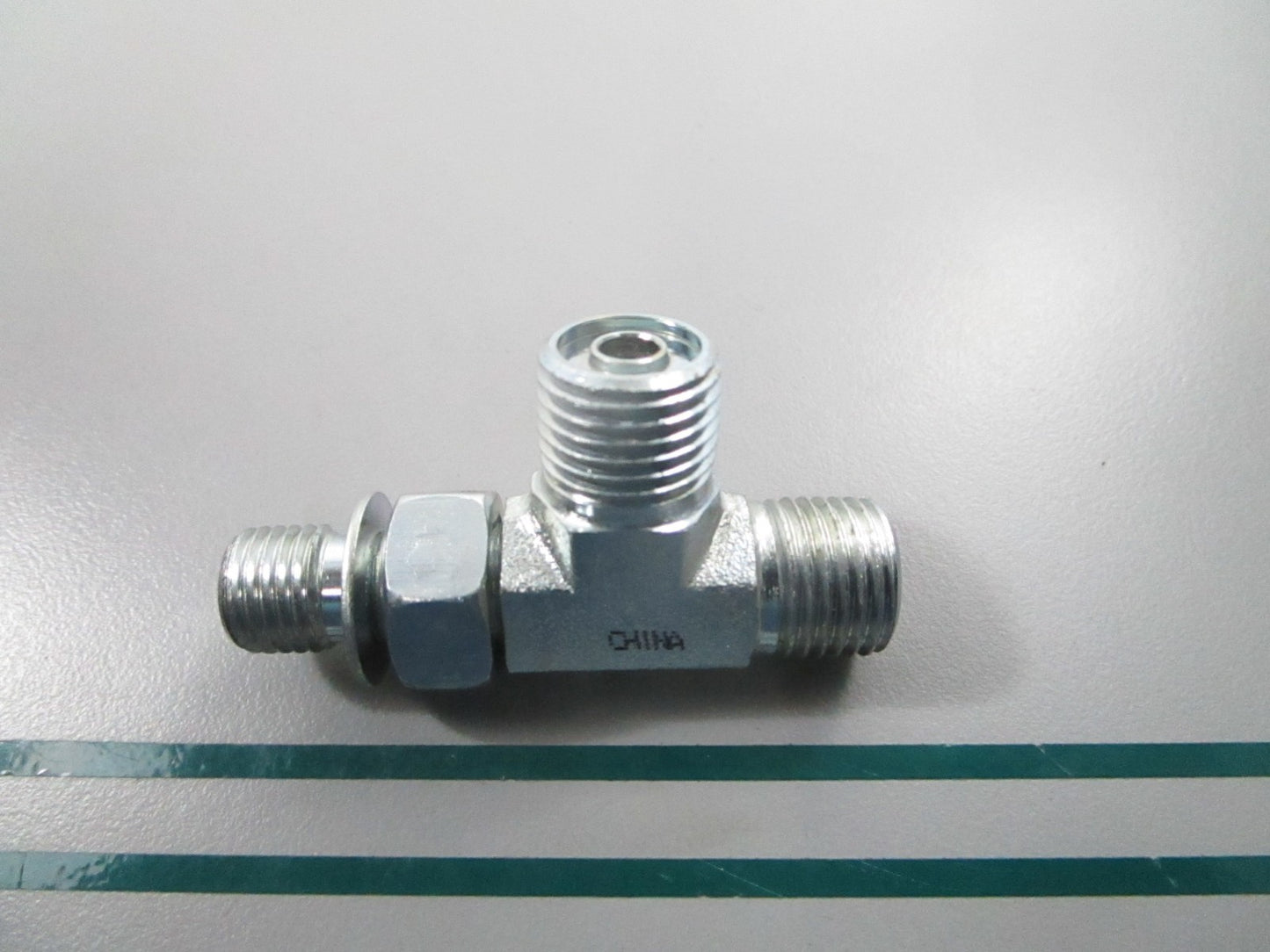NEW OEM 38H1022 John Deere Tee Fitting 0810