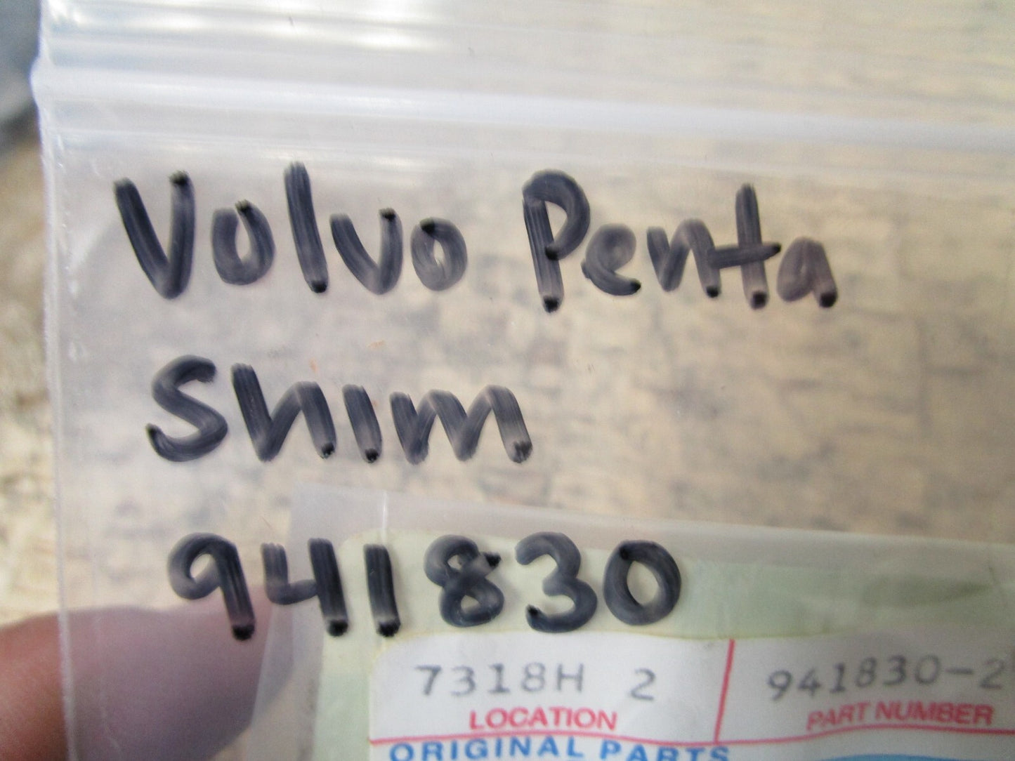 *NEW OEM* 0810 Volvo Penta Shim 941830