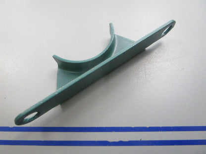 NEW OEM 864918 Volvo Penta Retainer 0810