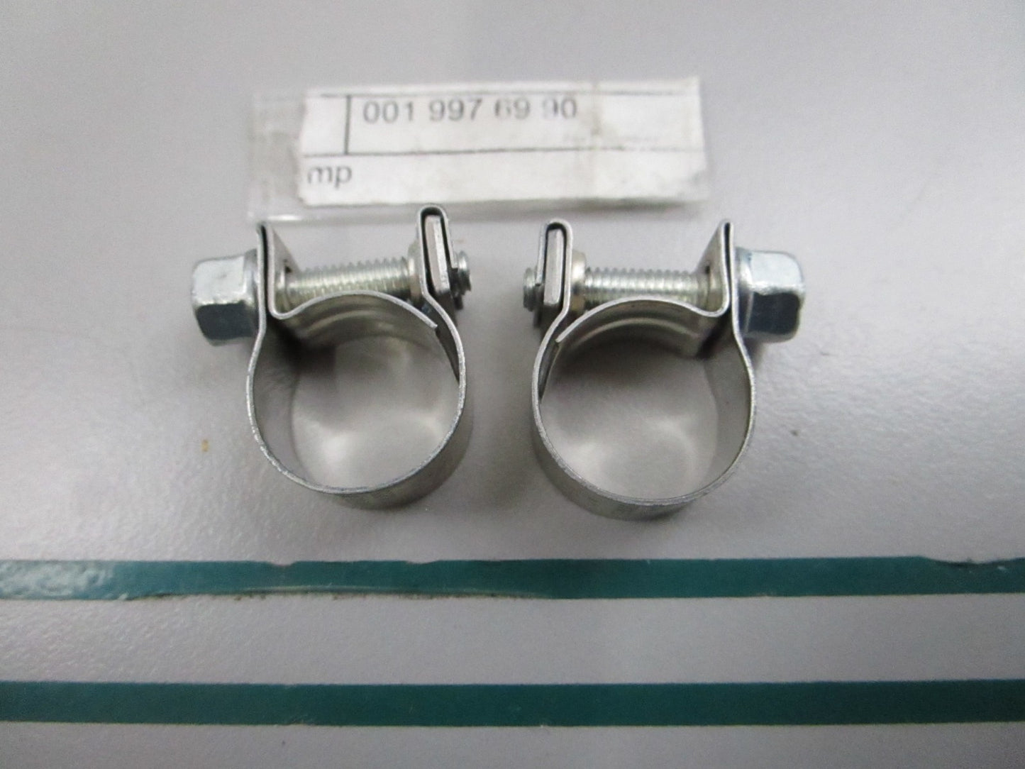 NEW OEM 0019976990 Mercedes-Benz Hose Clamp 0810