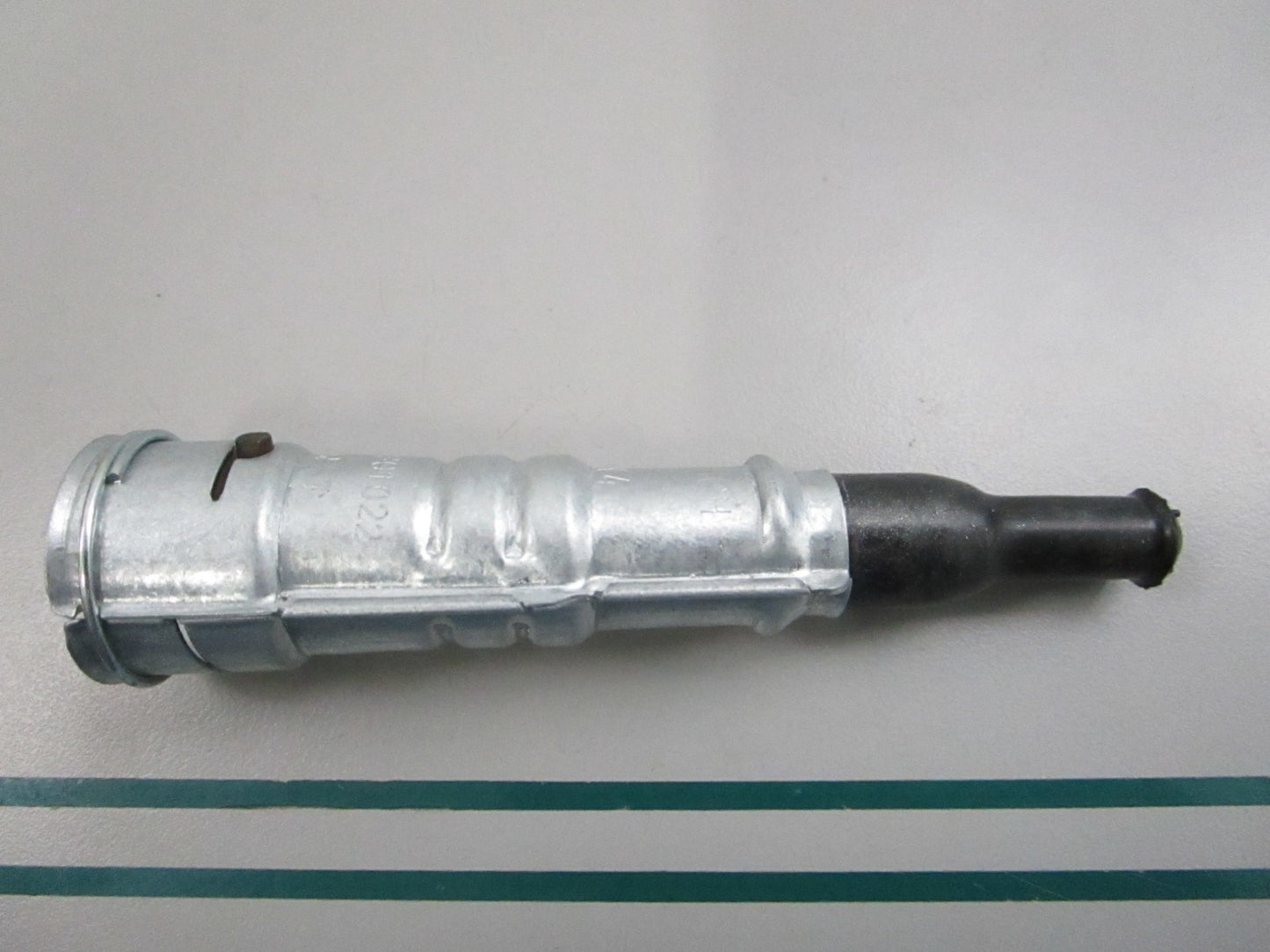 NEW OEM 0001565210 0356301022 Mercedes-Benz Bosch Spark Plug Connector 0810