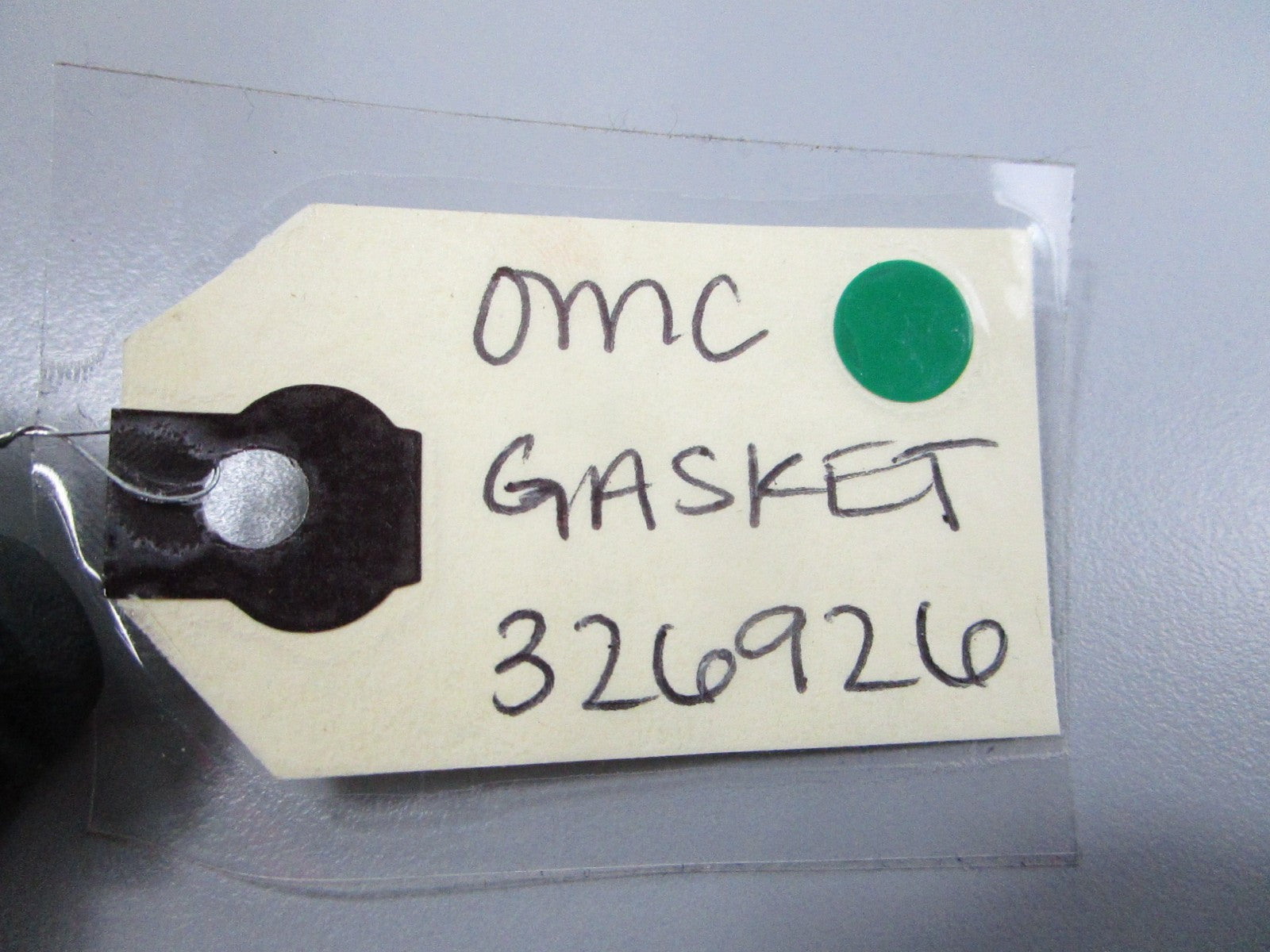 NEW OEM 326926 0326926 OMC Johnson Evinrude Gasket 0810