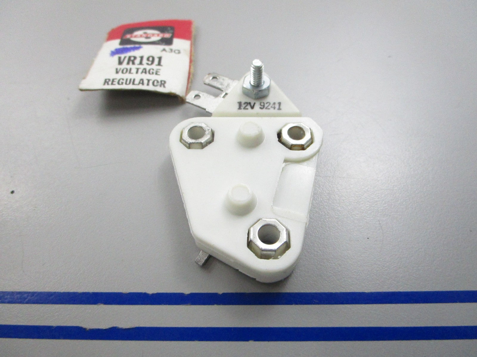 NEW VR191 Standard Voltage Regulator 0810