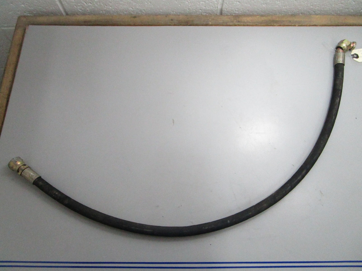 *NEW OEM* 0820 Case New Holland Hydraulic Hose 85807873