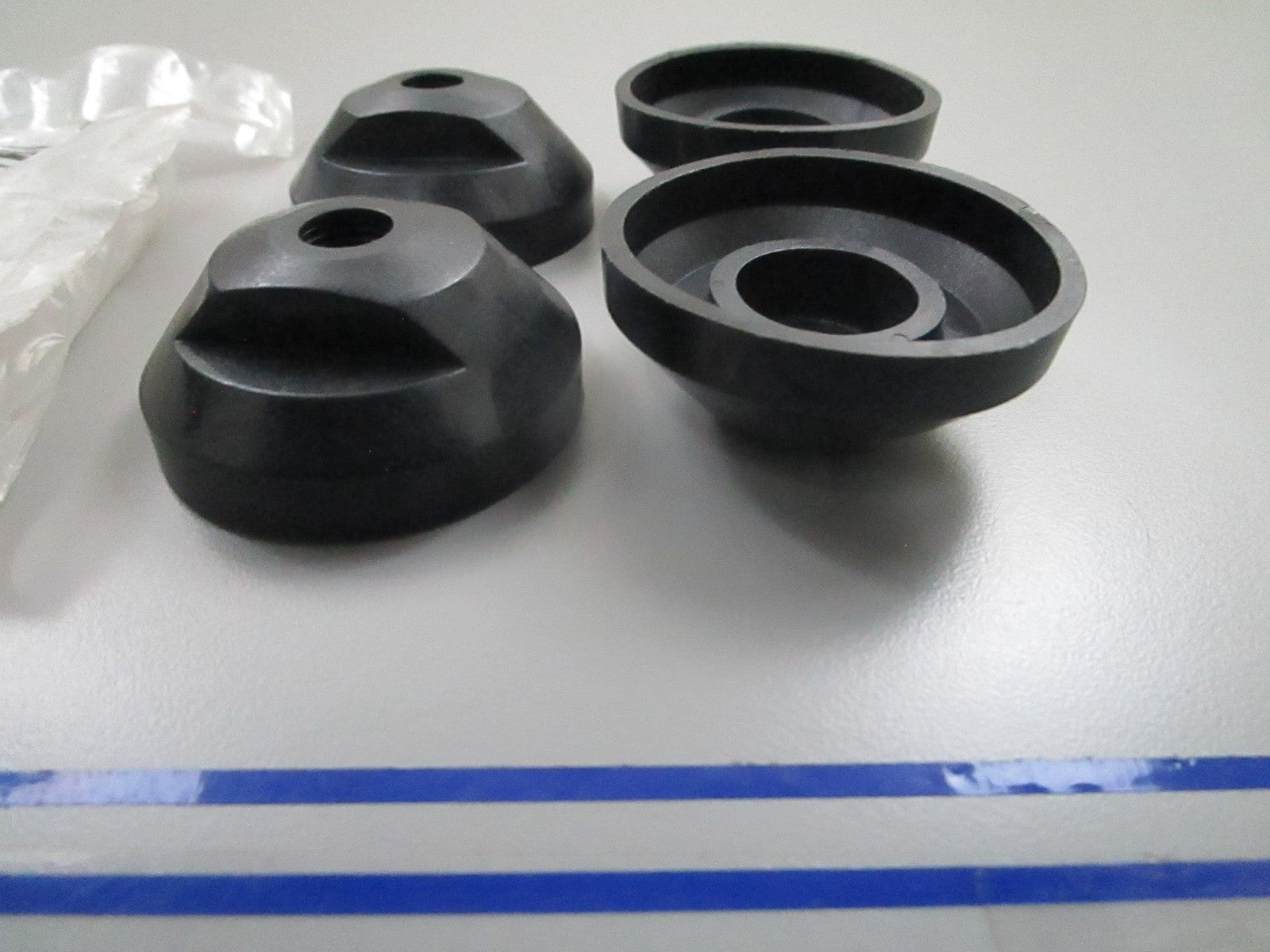*NEW OEM* (LOT OF 4) 0810 Mercury Quicksilver Cap 19-14842