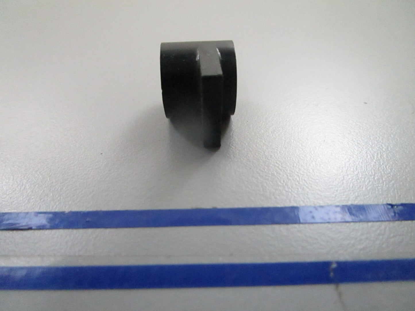 *NEW OEM* 0810 OMC Johnson Evinrude Bushing 326723 0326723