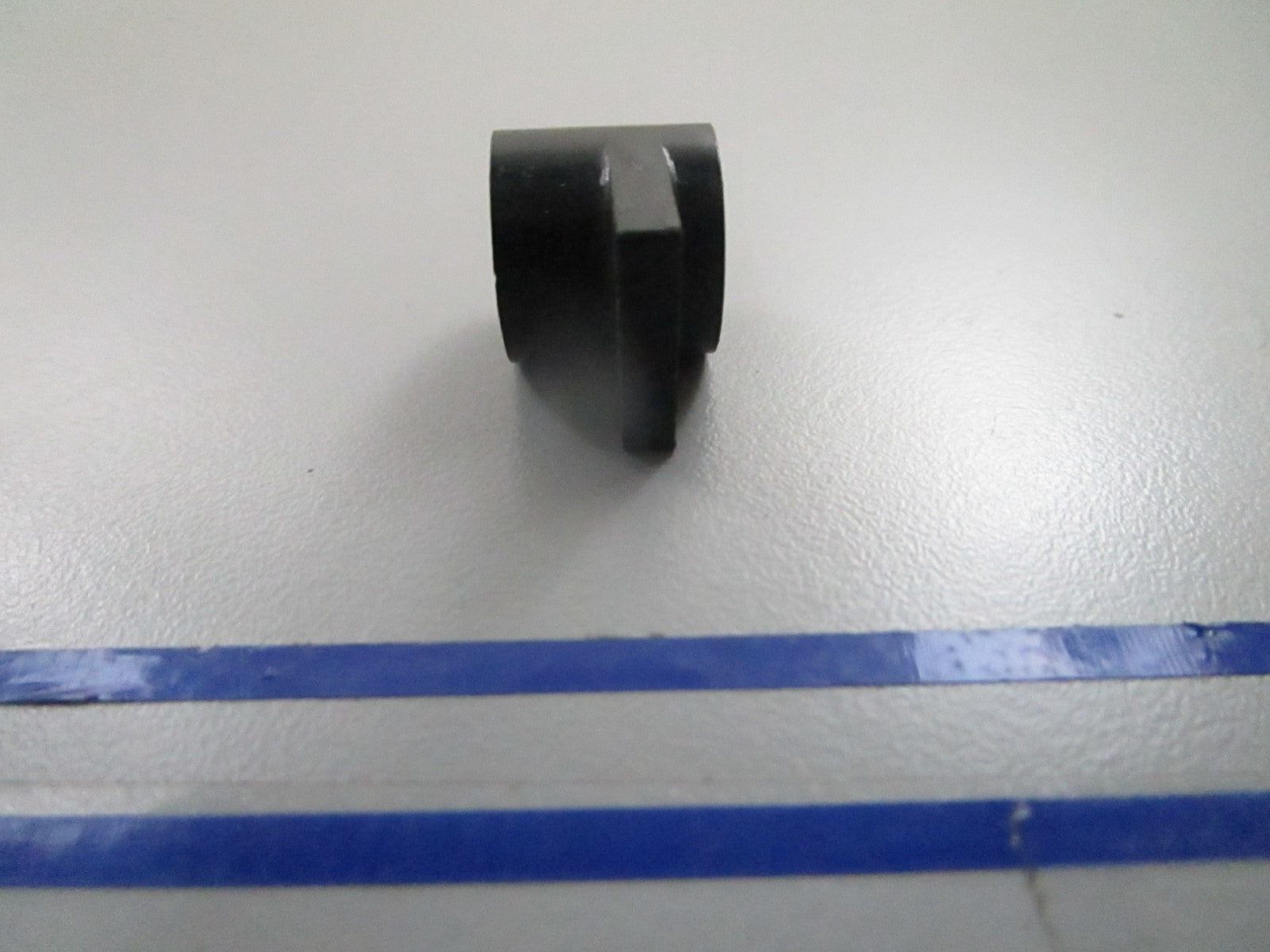 *NEW OEM* 0810 OMC Johnson Evinrude Bushing 326723 0326723