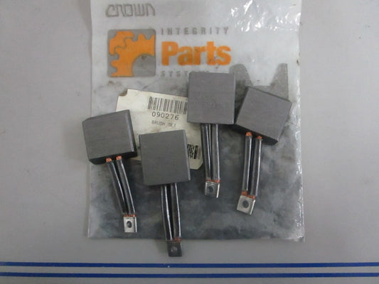 NEW OEM 090276 Crown 4 Brush Set 0820