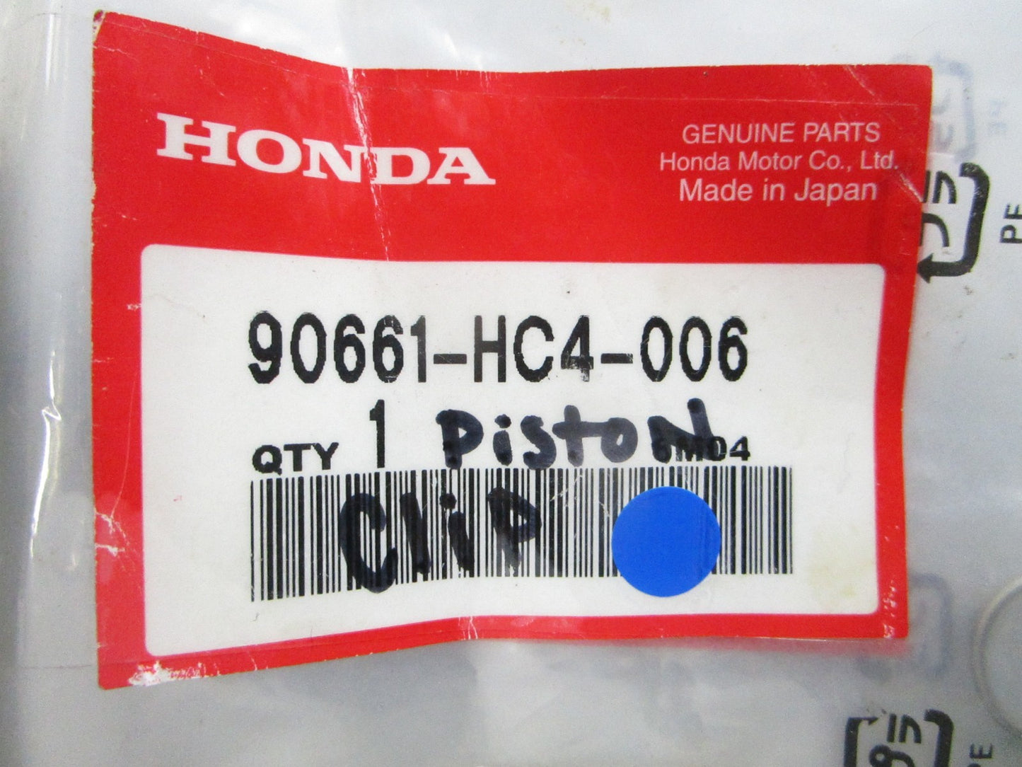 NEW OEM (LOT OF 2) 90661-HC4-006 Honda Piston Clip 0810