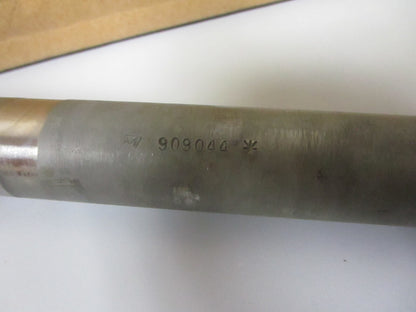 *NEW OEM* 0720 OMC Johnson Evinrude Driveshaft Intermediate Housing 909044