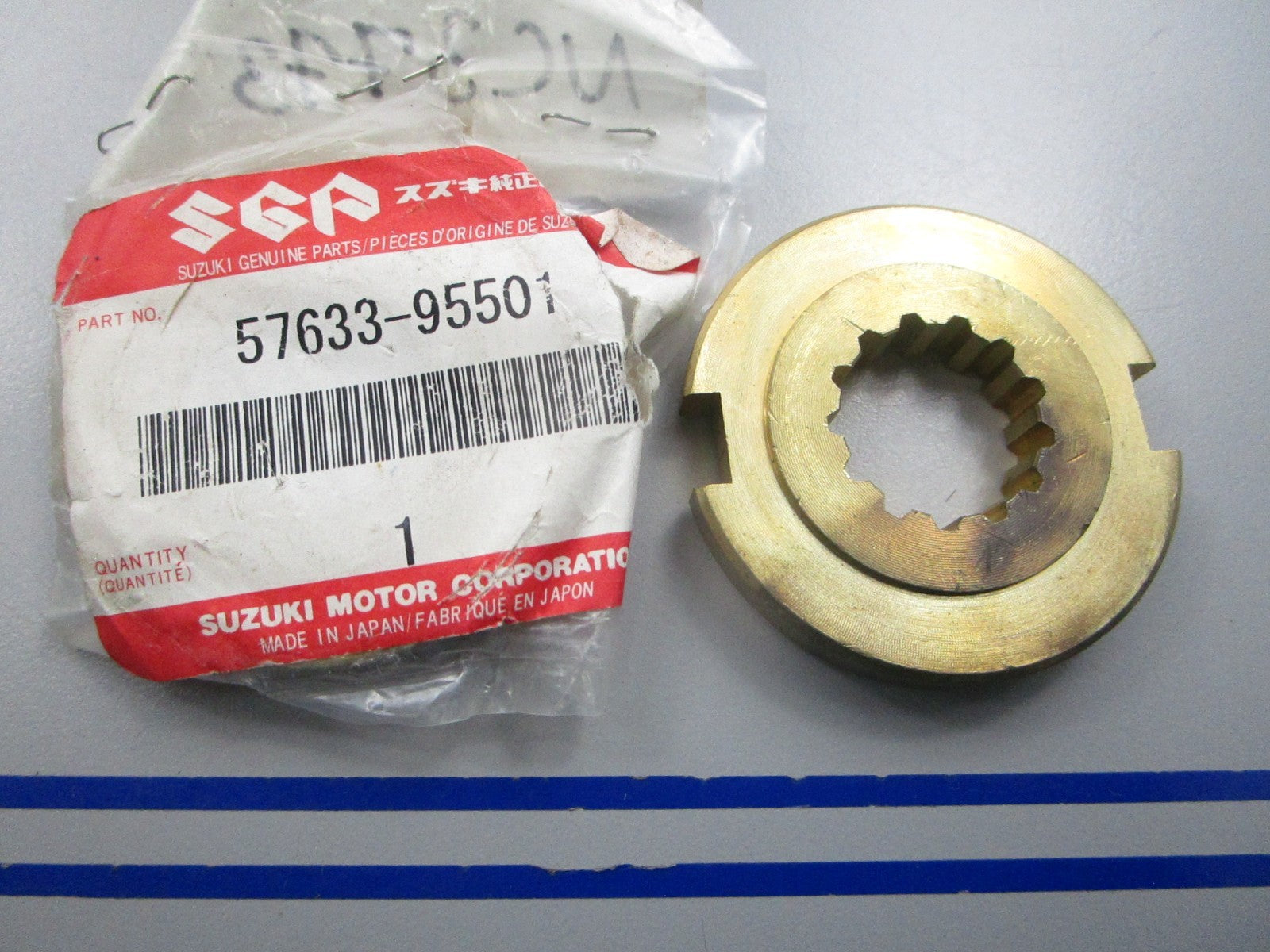 NEW OEM (LOT OF 2) 57633-95501 Suzuki Spacer 0810