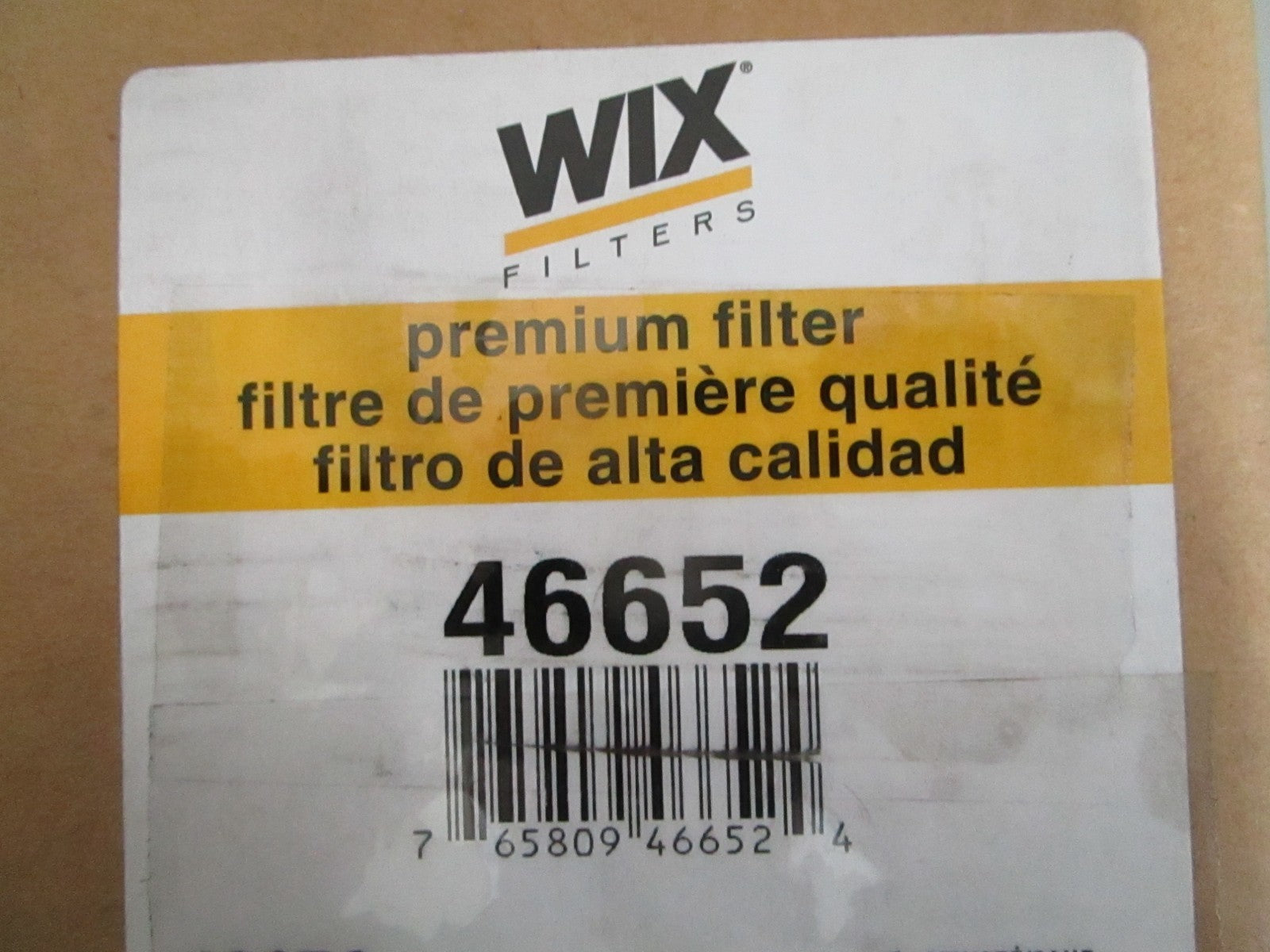 NEW OEM 46652 Wix Air Filter 0820
