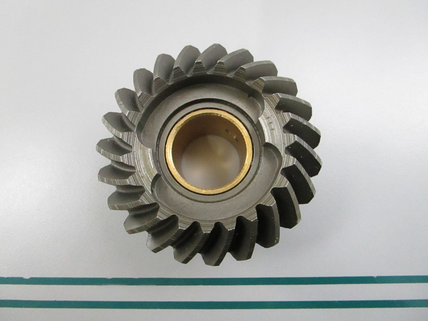 NEW OEM 377870 0377870 OMC Johnson Evinrude 23T Forward Gear 0810