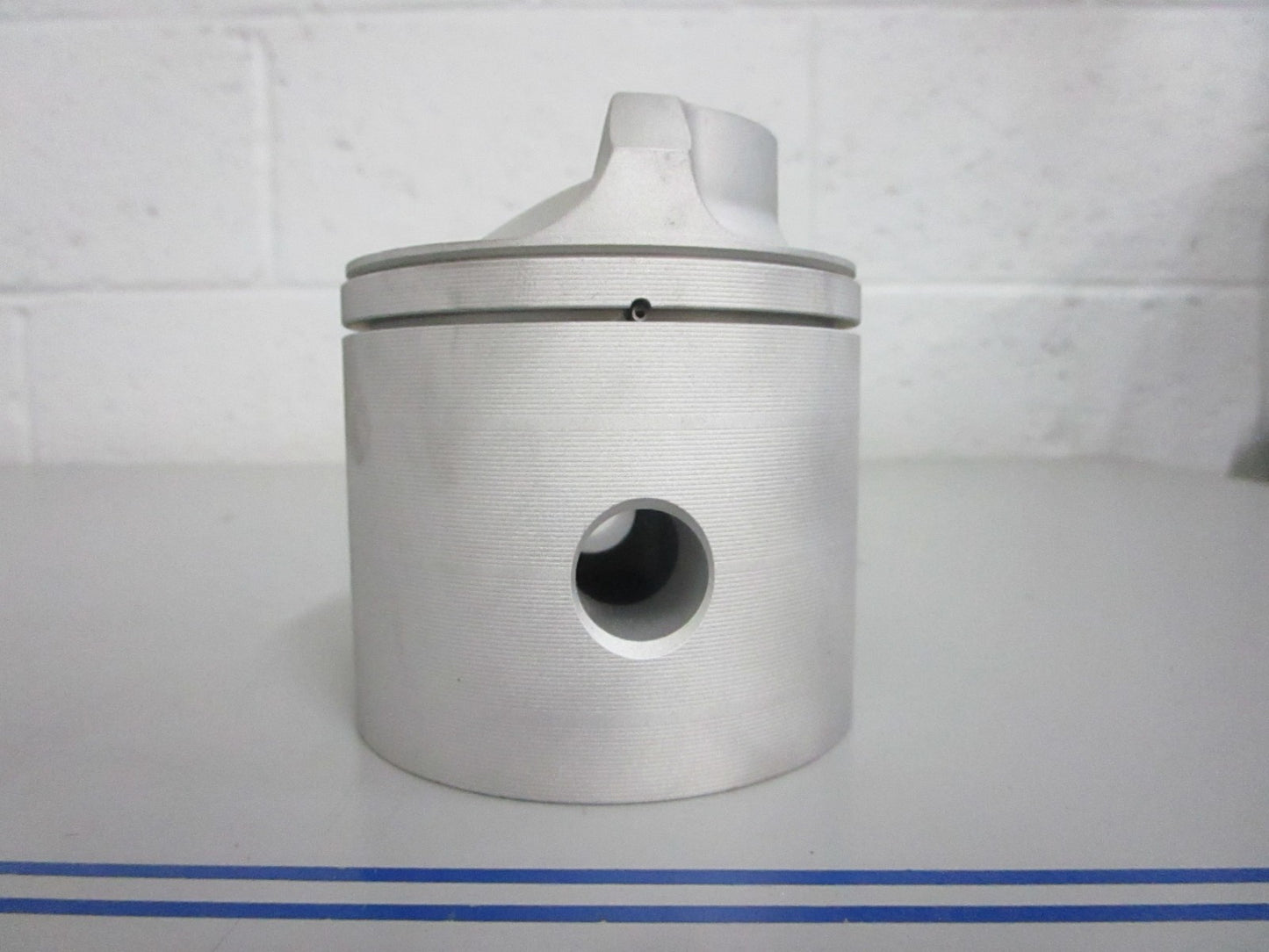 NEW OEM F475015-6 Mercury Force Piston 0820